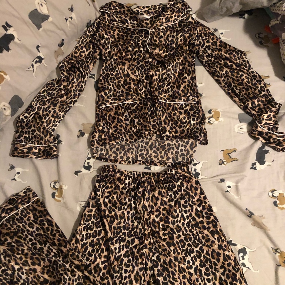 silk VS cheetah print pjs